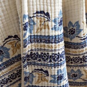 Bijeli/plavi pamučan prekrivač za krevet za jednu osobu 130x170 cm Ines Floral Matelassé – Pineapple Elephant