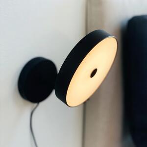 Dyberg Larsen LED zidna svjetiljka Starlight, crna, Ø14 cm, dim., prigušiva, Crno, Dnevni boravak/blagovaonica, Metal