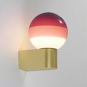 MARSET LED zidna svjetiljka s kratkim svjetlom A1, bordo crvena/mesing, prigušiva, Zlato / mjed, Dnevni boravak/blagovaonica, Metal, Metak