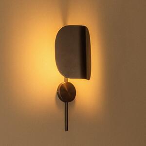 Audo Copenhagen Zidna lampa Wing, bronca, 47 cm, s utikačem, podesiva, Bronca / stari mesing, Područje hodnika, Aluminij
