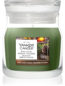 Yankee Candle Balsam & Cedar Fireside mirisna svijeća Signature 110 g