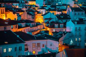 Fotografija Density of row houses in Lisbon old town, Chanachai Panichpattanakij