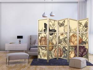 Japanski paravan - Tulips in Cream - Illustration of Flowers and Butterflies on a Light Background