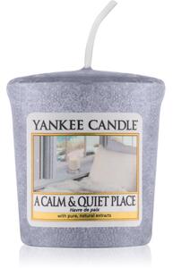 Yankee Candle A Calm & Quiet Place mala mirisna svijeća bez staklene posude 49 g