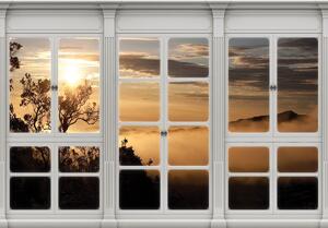 Foto tapeta - Pogled s prozora obavijen maglom (152,5x104 cm)