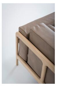 Svijetlosmeđa fotelja od bivolje kože s konstrukcijom od punog hrasta Gazzda Fawn