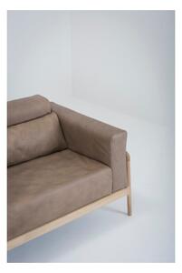 Kauč od svijetlosmeđe bivolje kože s masivnom hrastovom konstrukcijom Gazzda Fawn, 210 cm