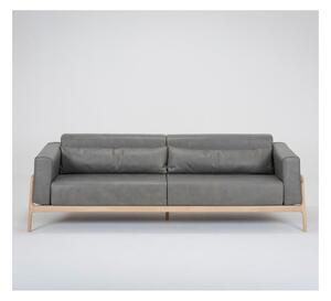 Kauč od tamnosive bivolje kože s masivnom hrastovom konstrukcijom Gazzda Fawn, 240 cm