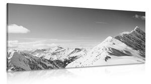 Slika snježne planine crno-bijelom dizajnu