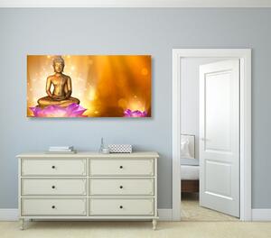 Slika kip Buddhe na lotosovom cvijetu