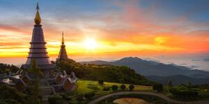 Slika jutarnji izlazak sunca nad Tajlandom