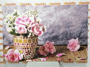 Slika cvjetovi karanfila u mozaik loncu