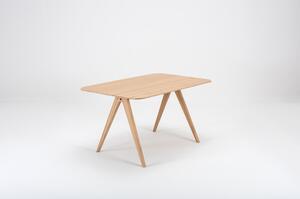 Blagovaonski stol od hrastovog drveta Gazzda Ava, 140 x 90 cm