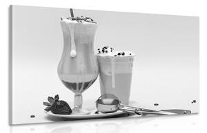 Slika mliječni koktel u crno-bijelom dizajnu