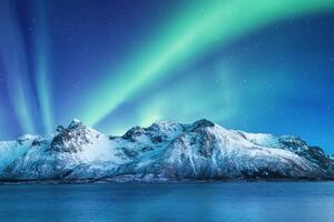 Slika arktička polarna svjetlost