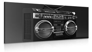 Slika disco radio iz 90-ih godina u crno-bijelom dizajnu