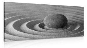 Slika kamen za meditaciju u crno-bijelom dizajnu