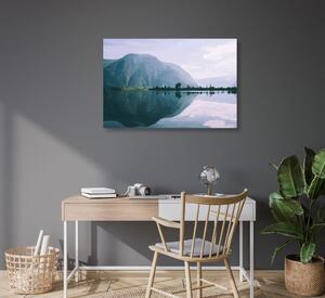 Slika oslikana scenerija planinskog jezera