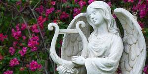 Slika anđeo koji svira harfu