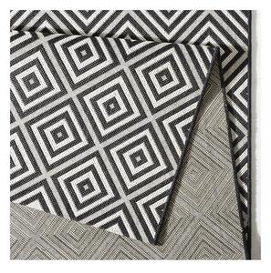 Crno-bijeli vanjski tepih NORTHRUGS Karo, 80 x 150 cm