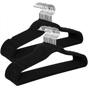 Set od 30 baršunastih, protukliznih vješalica, crne s srebrnim kukama | SONGMICS