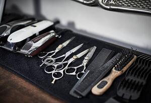 Fotografija Arrangement of hairdressing tools, Mike Harrington