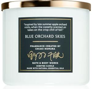 Bath & Body Works Blue Orchard Skies mirisna svijeća 411 g