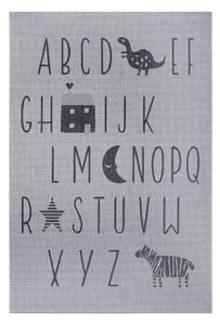 Sivi dječji tepih Ragami Letters, 80 x 150 cm