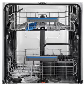 PERILICA POSUĐA ELECTROLUX ESA 47210SX