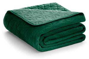 Zeleni prošiven prekrivač od samta 170x210 cm Laila – AmeliaHome