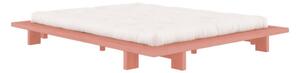 Svijetlo ružičasti bračni krevet od masivnog bora s podnicom 160x200 cm Japan – Karup Design