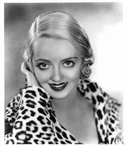 Fotografija Bette Davis In 'The Rich Are Always With Us', Archive Photos