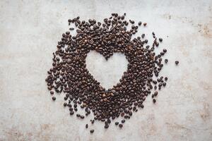 Fototapeta srce od zrna kave