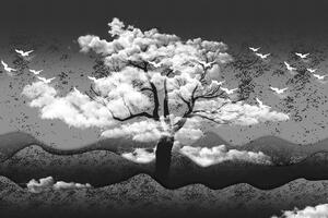 Tapeta crno-bijelo stablo preplavljeno oblacima