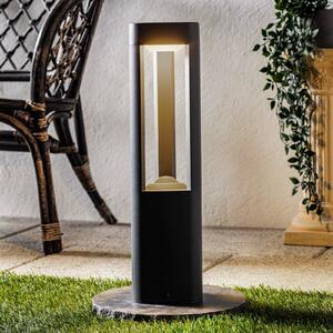 Lucande LED postolna svjetiljka Pirron, 50 cm, trokutasta, IP54