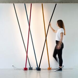 Martinelli Luce Elastica podna lampa kao traka, siva