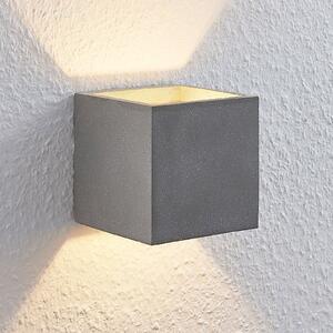Lindby zidna lampa Nellie, siva, beton, širina 11,5 cm