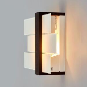 Zidna lampa Triad s drvetom