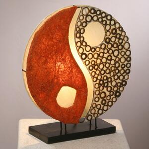 Stolna lampa Ying Yang na drvenoj podlozi 33 cm