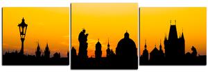 Slika na platnu - Siluete tornjeva i kipova u Pragu - panorama 5112D (90x30 cm)