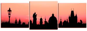 Slika na platnu - Siluete tornjeva i kipova u Pragu - panorama 5112FD (150x50 cm)