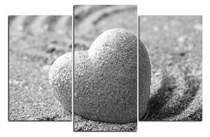 Slika na platnu - Kamen u obliku srca na pijesku 1161QC (120x80 cm)