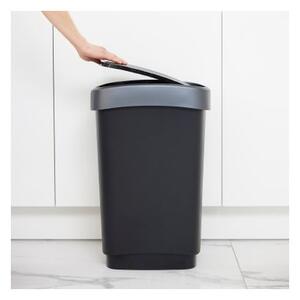 Crna/u srebrnoj boji plastična kanta za smeće 50 l Twist – Rotho