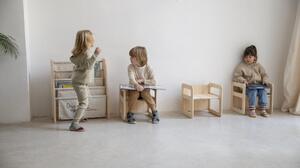 Dječje stolice od borovine u setu od 2 kom Montessori - Little Nice Things