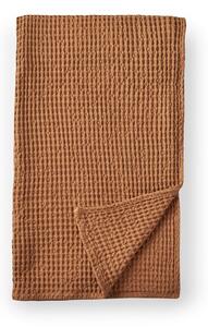 Smeđa pamučna deka 150x200 cm Jaipur Chunky Waffle – Pineapple Elephant