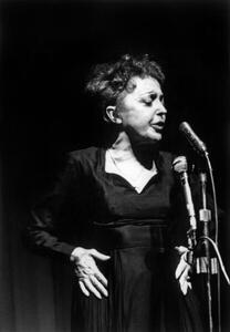 Fotografija Edith Piaf on Stage, Paris, 1962