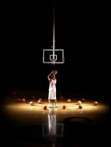 Umjetnička fotografija Basketball player shooting free throw, D Miralle, (30 x 40 cm)