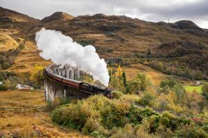 Umjetnička fotografija The Jacobite Steam train Crossing the, Paul C Stokes, (40 x 26.7 cm)