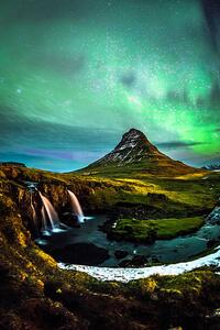 Umjetnička fotografija Aurora borealis at Mount Kirkjufell Iceland, SuppalakKlabdee, (26.7 x 40 cm)