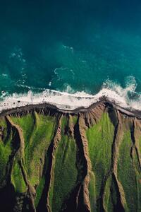 Umjetnička fotografija Cliff edge and the Atlantic ocean, Abstract Aerial Art, (26.7 x 40 cm)